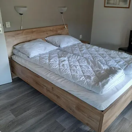 Vroeleneind Semesterbostad Noorbeek