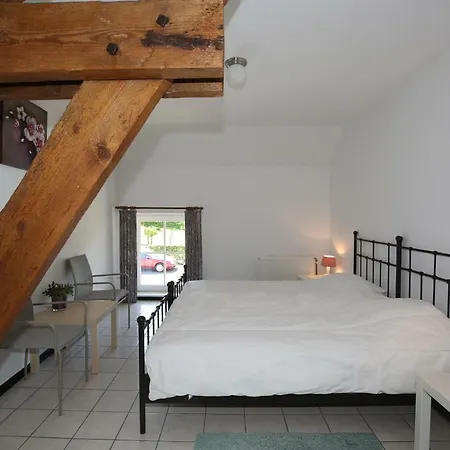 Vroeleneind 度假居